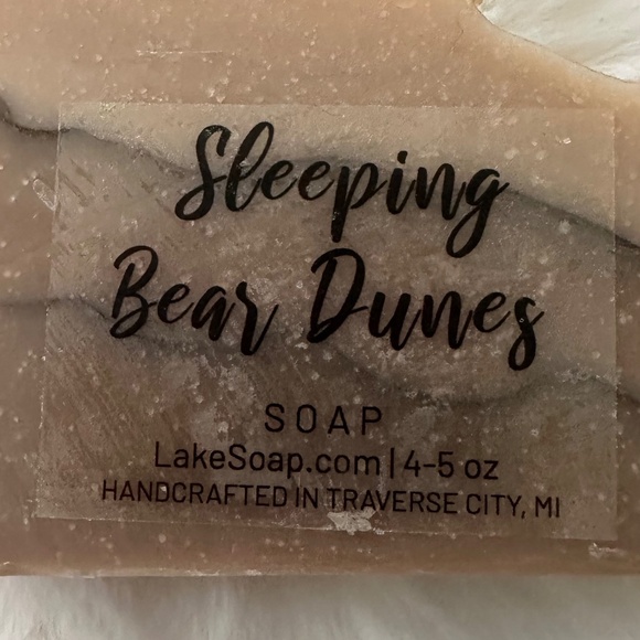 🫧 Four Bars of Handmade Soap - Picture 3 of 10